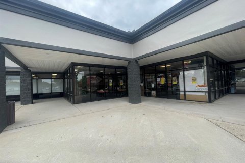 Commercial property in Orange Park, Florida № 1616711 - photo 18