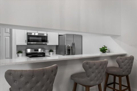 Touwnhouse à vendre à Longwood, Floride: 2 chambres, 107.58 m2 № 2372817 - photo 14