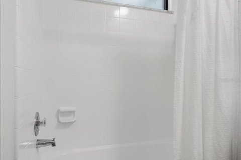 Touwnhouse à vendre à Longwood, Floride: 2 chambres, 107.58 m2 № 2372817 - photo 30