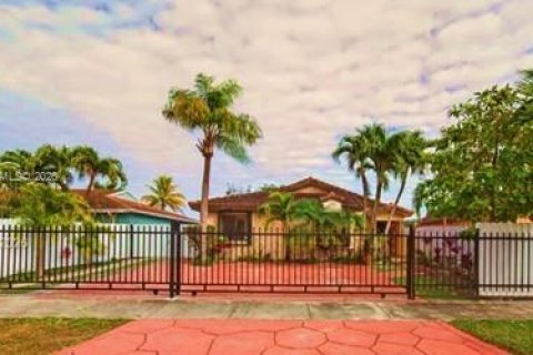 Villa ou maison à Miami, Floride 3 chambres, 165.74 m2 № 2011638