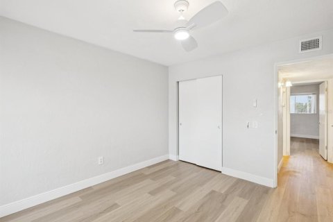 Condo in Clearwater, Florida, 2 bedrooms  № 1876335 - photo 29