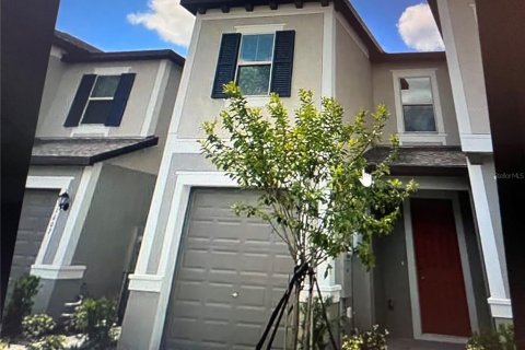 Adosado en alquiler en Wesley Chapel, Florida, 3 dormitorios, 163.51 m2 № 1915856 - foto 1