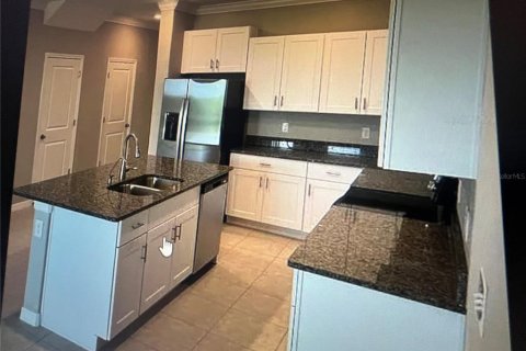 Adosado en alquiler en Wesley Chapel, Florida, 3 dormitorios, 163.51 m2 № 1915856 - foto 4
