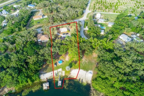 Villa ou maison à vendre à Lake Wales, Floride: 3 chambres, 187.66 m2 № 1742670 - photo 17