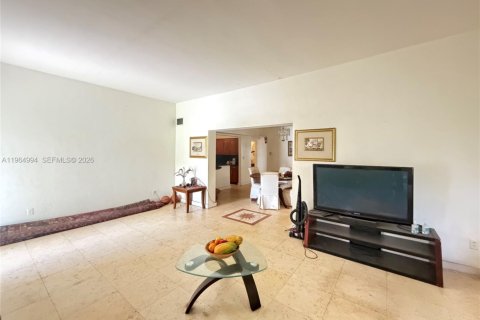 Casa en venta en North Miami, Florida, 3 dormitorios, 192.68 m2 № 2026994 - foto 8