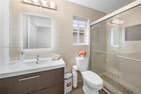 Casa en venta en Weston, Florida, 3 dormitorios, 143.26 m2 № 2064313 - foto 30