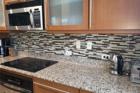 Copropriété à louer à Hallandale Beach, Floride: 3 chambres, 143.07 m2 № 1812166 - photo 21