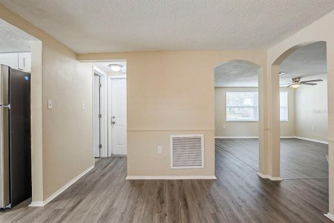 Casa en venta en Port Richey, Florida, 3 dormitorios, 145.39 m2 № 2150750 - foto 25
