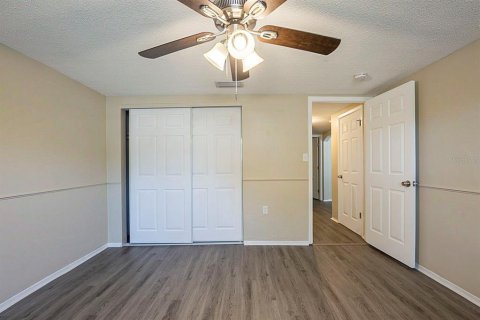 Casa en venta en Port Richey, Florida, 3 dormitorios, 145.39 m2 № 2150750 - foto 15
