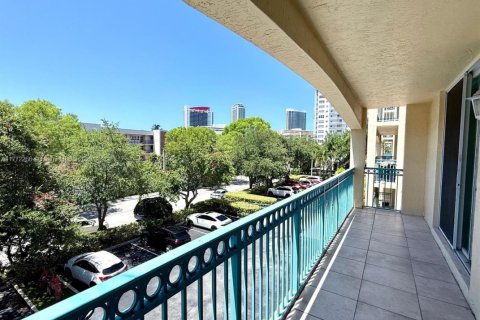 Copropriété à vendre à Hallandale Beach, Floride: 2 chambres, 106.84 m2 № 1978378 - photo 17