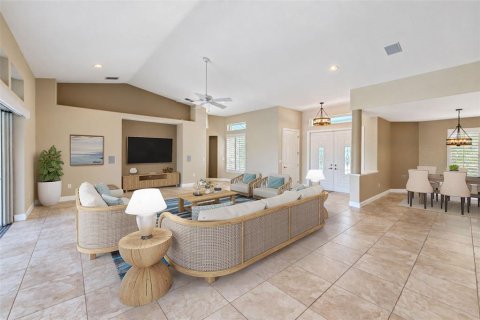 Villa ou maison à vendre à Punta Gorda, Floride: 3 chambres, 217.95 m2 № 2434557 - photo 5