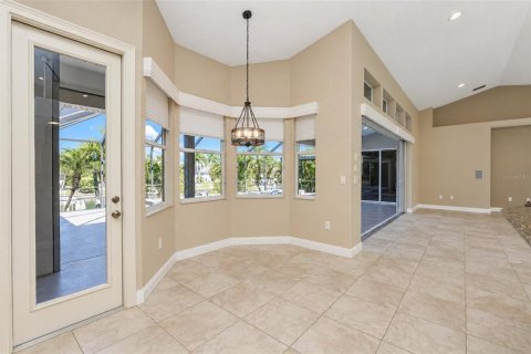 Villa ou maison à vendre à Punta Gorda, Floride: 3 chambres, 217.95 m2 № 2434557 - photo 9