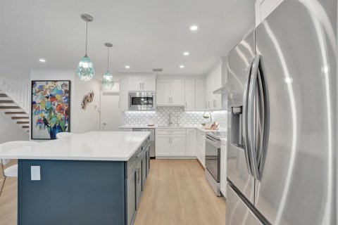 Touwnhouse à vendre à Coral Springs, Floride: 4 chambres, 167.22 m2 № 2240745 - photo 20