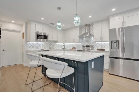 Touwnhouse à vendre à Coral Springs, Floride: 4 chambres, 167.22 m2 № 2240745 - photo 23
