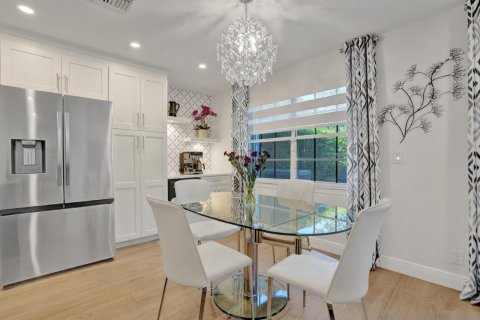 Touwnhouse à vendre à Coral Springs, Floride: 4 chambres, 167.22 m2 № 2240745 - photo 10