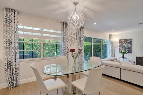 Touwnhouse à vendre à Coral Springs, Floride: 4 chambres, 167.22 m2 № 2240745 - photo 19