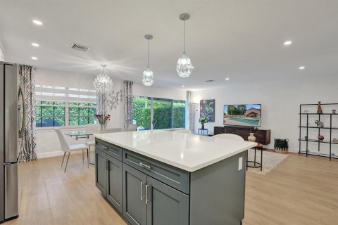 Touwnhouse à vendre à Coral Springs, Floride: 4 chambres, 167.22 m2 № 2240745 - photo 18