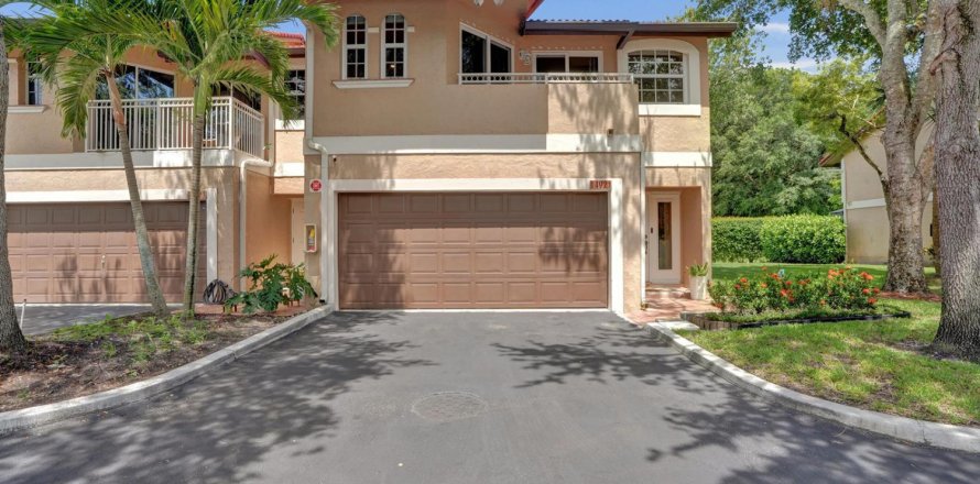 Touwnhouse à Coral Springs, Floride 4 chambres, 167.22 m2 № 2240745