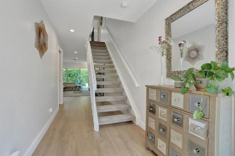 Touwnhouse à vendre à Coral Springs, Floride: 4 chambres, 167.22 m2 № 2240745 - photo 4