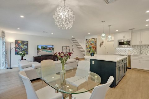 Touwnhouse à vendre à Coral Springs, Floride: 4 chambres, 167.22 m2 № 2240745 - photo 12