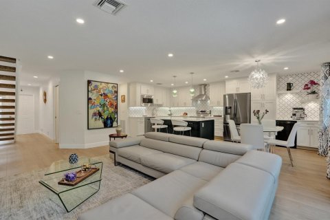 Touwnhouse à vendre à Coral Springs, Floride: 4 chambres, 167.22 m2 № 2240745 - photo 8