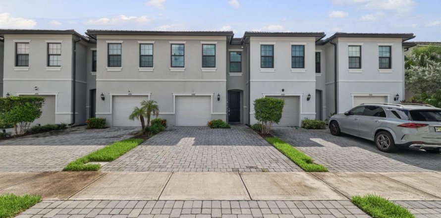 Touwnhouse à Oakland Park, Floride 3 chambres, 162.95 m2 № 2376899