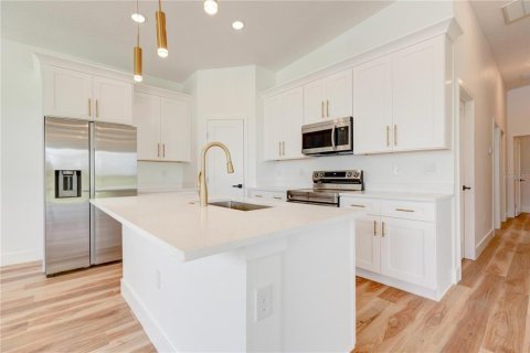 Casa en venta en Morriston, Florida, 3 dormitorios, 157.56 m2 № 1884346 - foto 5
