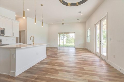Casa en venta en Morriston, Florida, 3 dormitorios, 157.56 m2 № 1884346 - foto 4