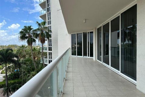 Apartamento en alquiler en Hollywood, Florida, 2 dormitorios, 167.22 m2 № 2091319 - foto 30