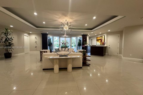 Apartamento en alquiler en Hollywood, Florida, 2 dormitorios, 167.22 m2 № 2091319 - foto 10