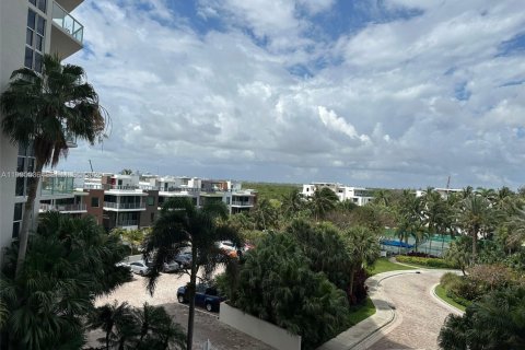 Apartamento en alquiler en Hollywood, Florida, 2 dormitorios, 167.22 m2 № 2091319 - foto 28