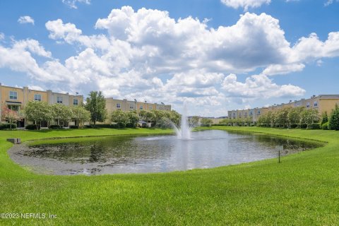 Casa en venta en Jacksonville, Florida, 3 dormitorios, 199 m2 № 770190 - foto 1