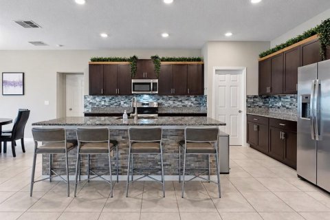 Casa en venta en Riverview, Florida, 4 dormitorios, 237.55 m2 № 2410068 - foto 9