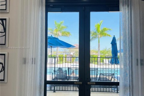 Townhouse in Miami, Florida 3 bedrooms, 123.37 sq.m. № 1890423 - photo 7