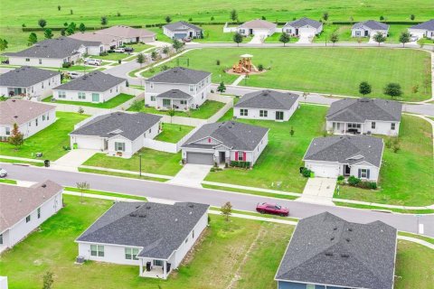 Купить виллу или дом в Маскотт, Флорида 7 комнат, 157.56м2, № 2410658 - фото 28