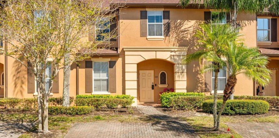 Townhouse in Davenport, Florida 3 bedrooms, 135.36 sq.m. № 1576667