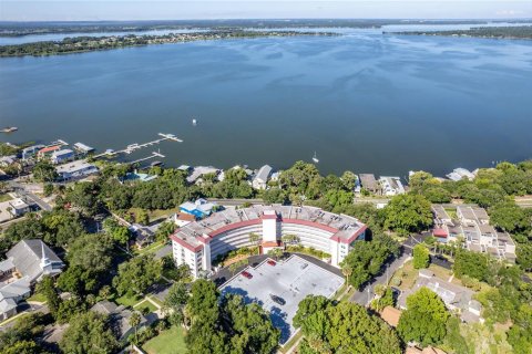 Condo in Mount Dora, Florida, 3 bedrooms № 2148041 - photo 30