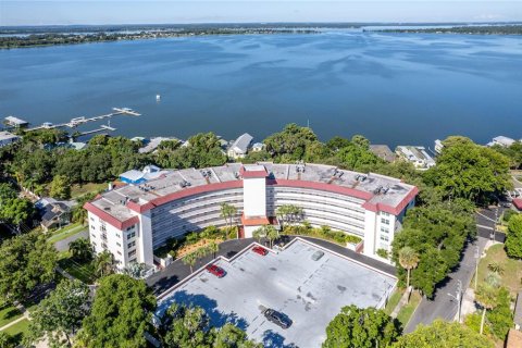 Condo in Mount Dora, Florida, 3 bedrooms № 2148041 - photo 29