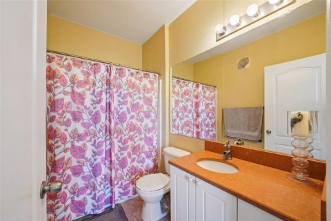 Condo in Clearwater, Florida, 2 bedrooms  № 2212954 - photo 14