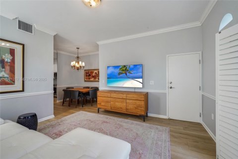 Купить кондоминиум в Майами-Бич, Флорида 2 спальни, 91.23м2, № 1984191 - фото 10