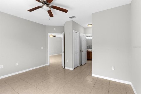 Copropriété à vendre à Riverview, Floride: 3 chambres, 106.93 m2 № 1740588 - photo 16