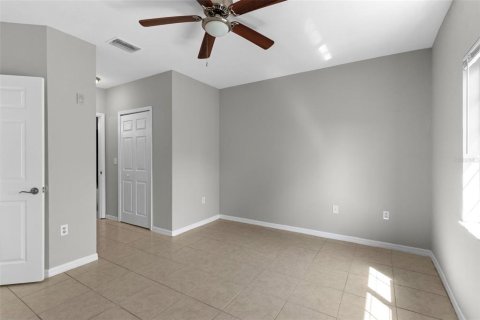 Copropriété à vendre à Riverview, Floride: 3 chambres, 106.93 m2 № 1740588 - photo 17