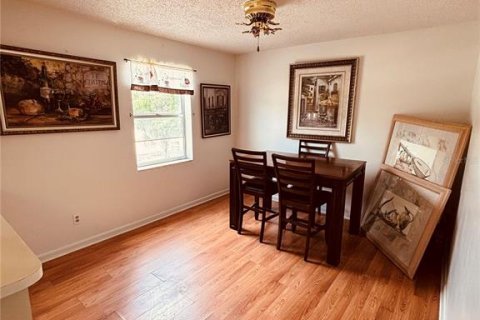 Townhouse in Tampa, Florida 2 bedrooms, 130.81 sq.m. № 1658200 - photo 3