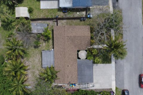 Villa ou maison à vendre à Fort Lauderdale, Floride: 3 chambres, 139.17 m2 № 2179082 - photo 20