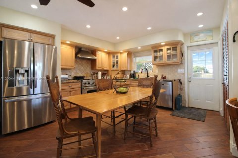 Villa ou maison à vendre à Fort Lauderdale, Floride: 3 chambres, 139.17 m2 № 2179082 - photo 15