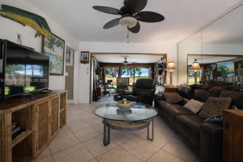 Villa ou maison à vendre à Fort Lauderdale, Floride: 3 chambres, 139.17 m2 № 2179082 - photo 19