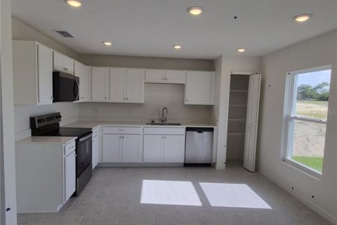 Casa en venta en Lake Wales, Florida, 3 dormitorios, 141.68 m2 № 2236300 - foto 2
