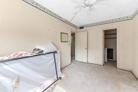 Condo in Pompano Beach, Florida, 2 bedrooms № 2258139 - photo 13