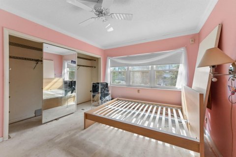 Condo in Pompano Beach, Florida, 2 bedrooms № 2258139 - photo 15