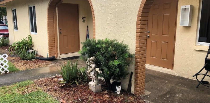 Apartment in Lauderhill, Florida 3 bedrooms, 92.9 sq.m. № 2086741